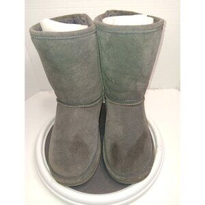 Bearpaw Womens Classic Short Suede Boots Size 8 Grey
